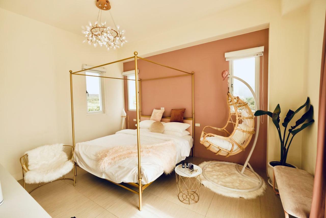 Burano Yellow Villa Heng-ch'un Esterno foto
